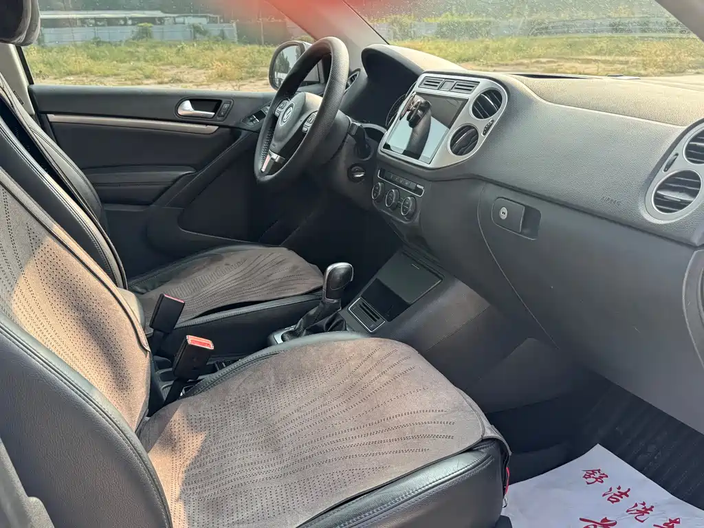 Volkswagen Tiguan — миниатюра 7