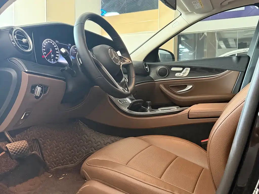 Mercedes-Benz E-Class E 2019 E 300 L Sport Fashion
