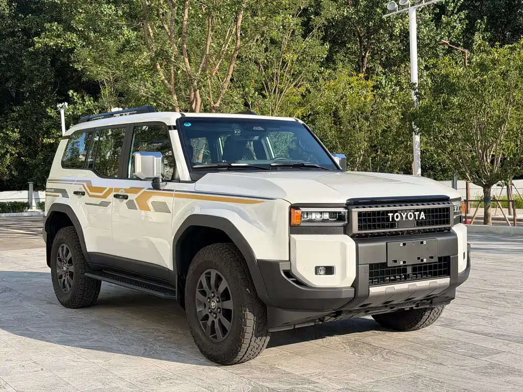 Toyota Prado — миниатюра 3