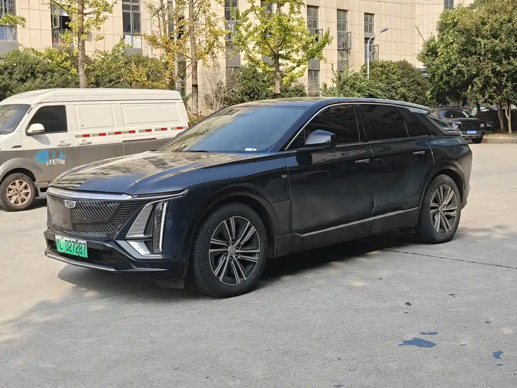 Cadillac Lyriq — миниатюра 9