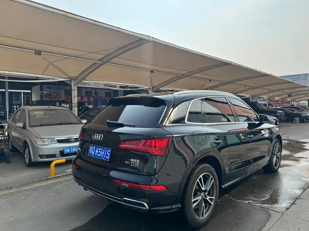 Audi Q5L — миниатюра 5