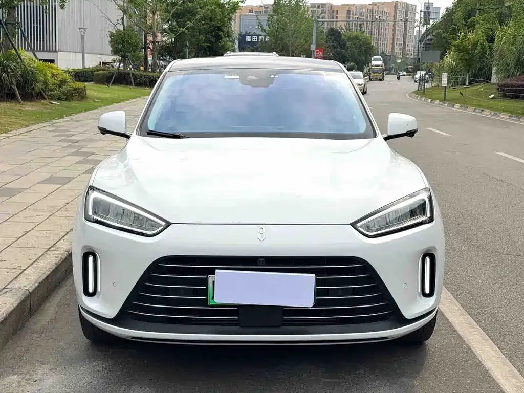 AITO AITO M5 — миниатюра 2
