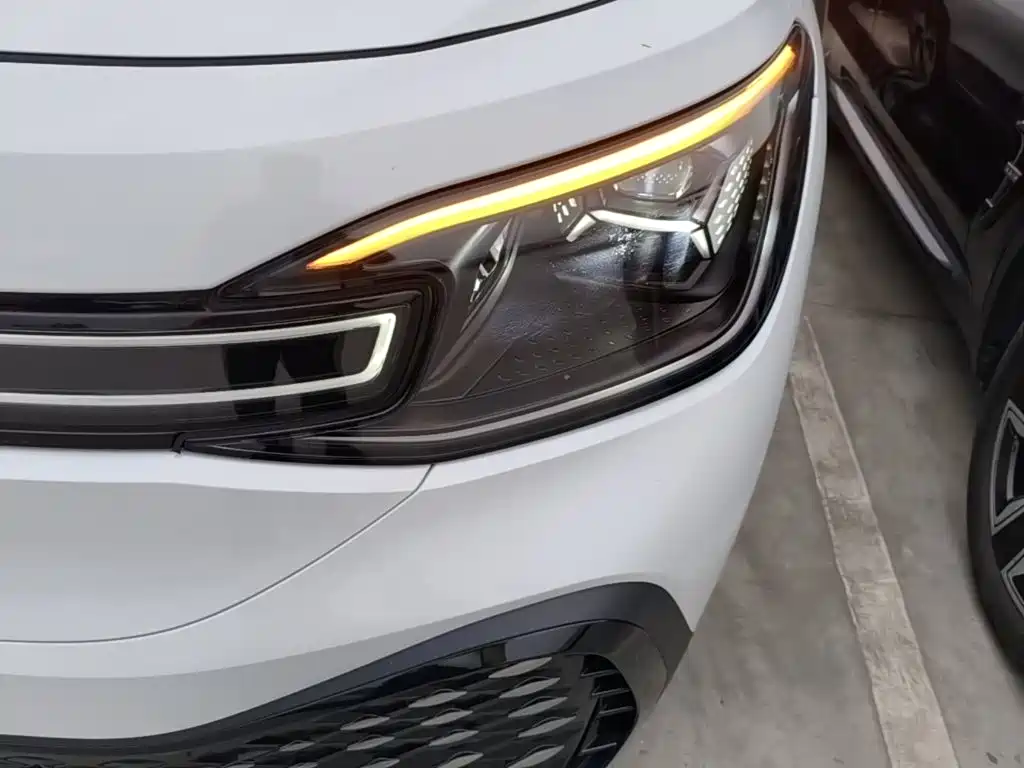 Volkswagen ID.6 Crozz — миниатюра 24
