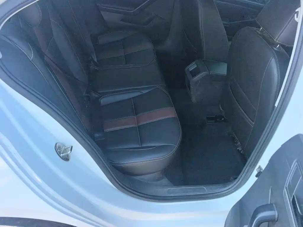 Volkswagen Lamando — миниатюра 11