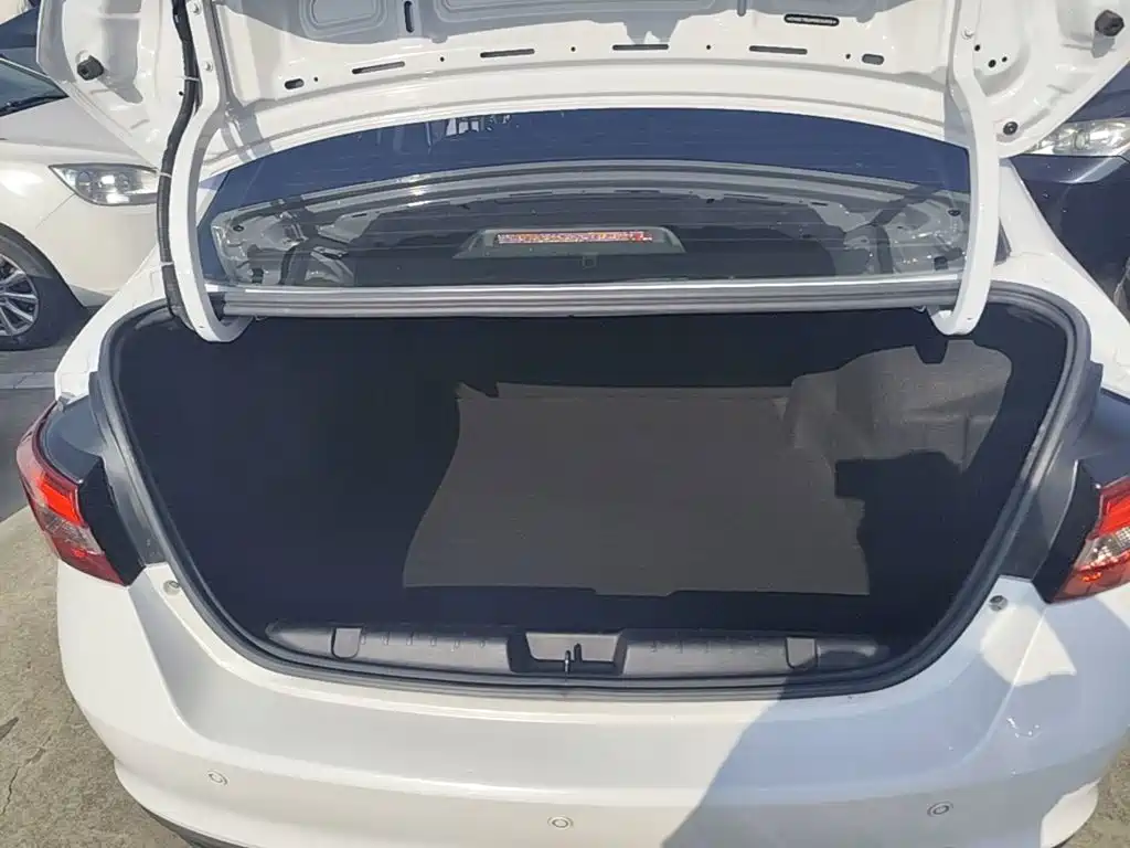 Chery Arrizo 5 — миниатюра 19