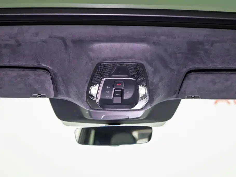 Audi Q6L e-tron — миниатюра 21