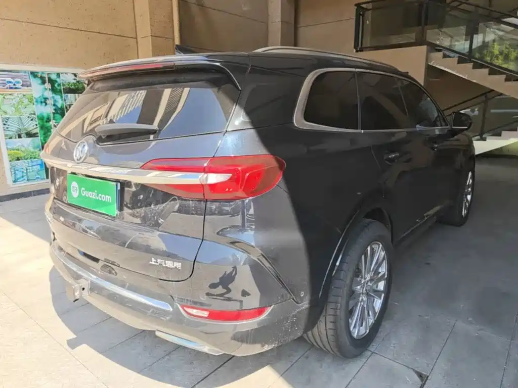 Buick Enclave — миниатюра 7