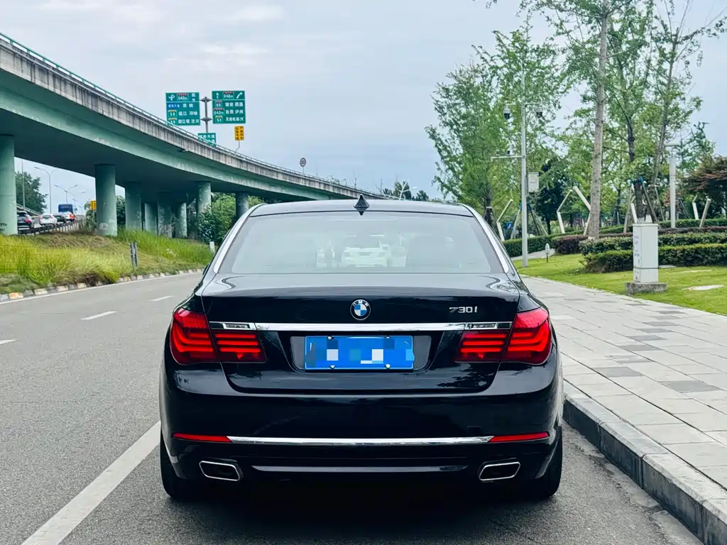 BMW 7 Series 7 2013 730Li Luxury