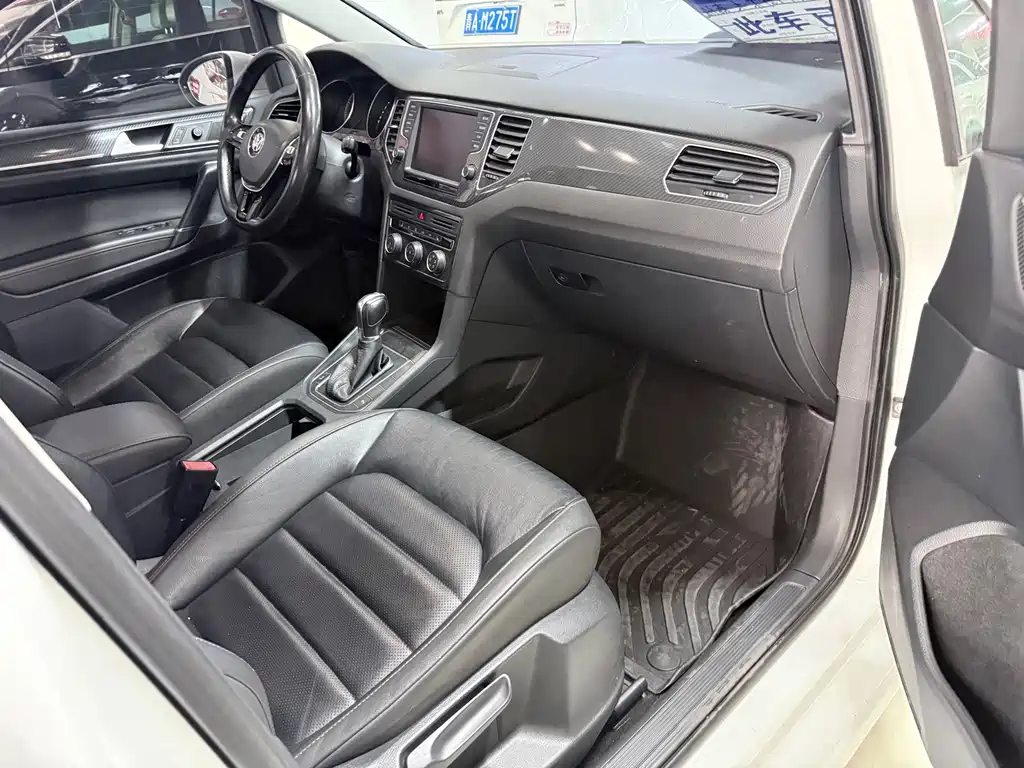Volkswagen Golf Sportsvan — миниатюра 20