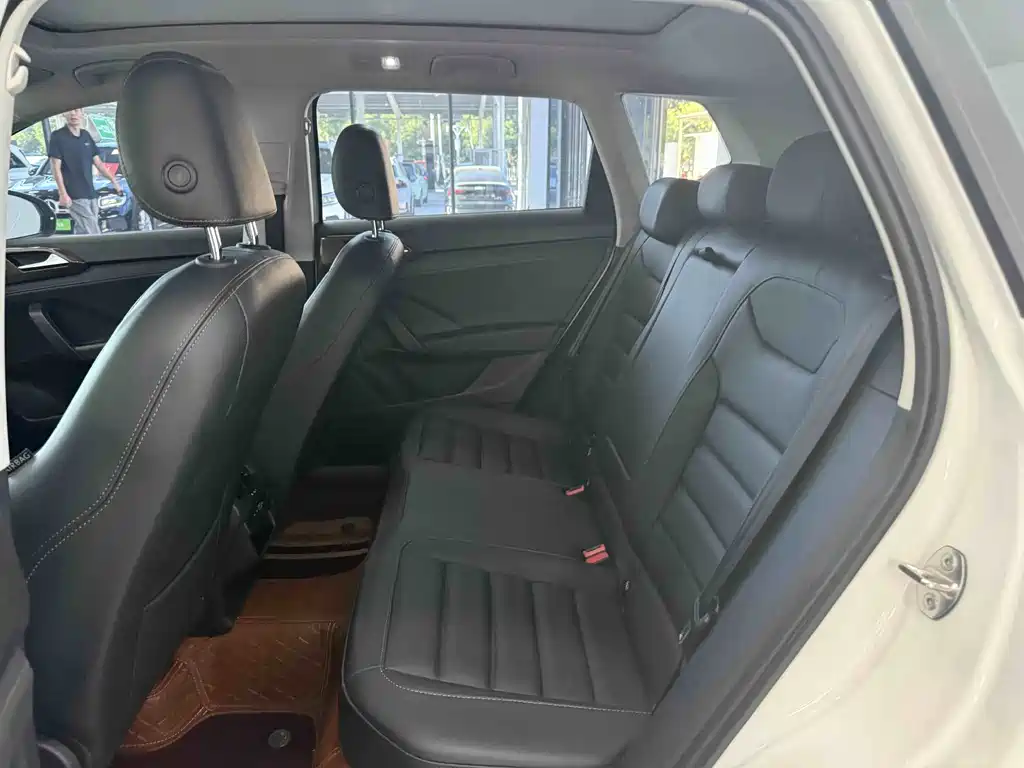 Volkswagen Tharu — миниатюра 17