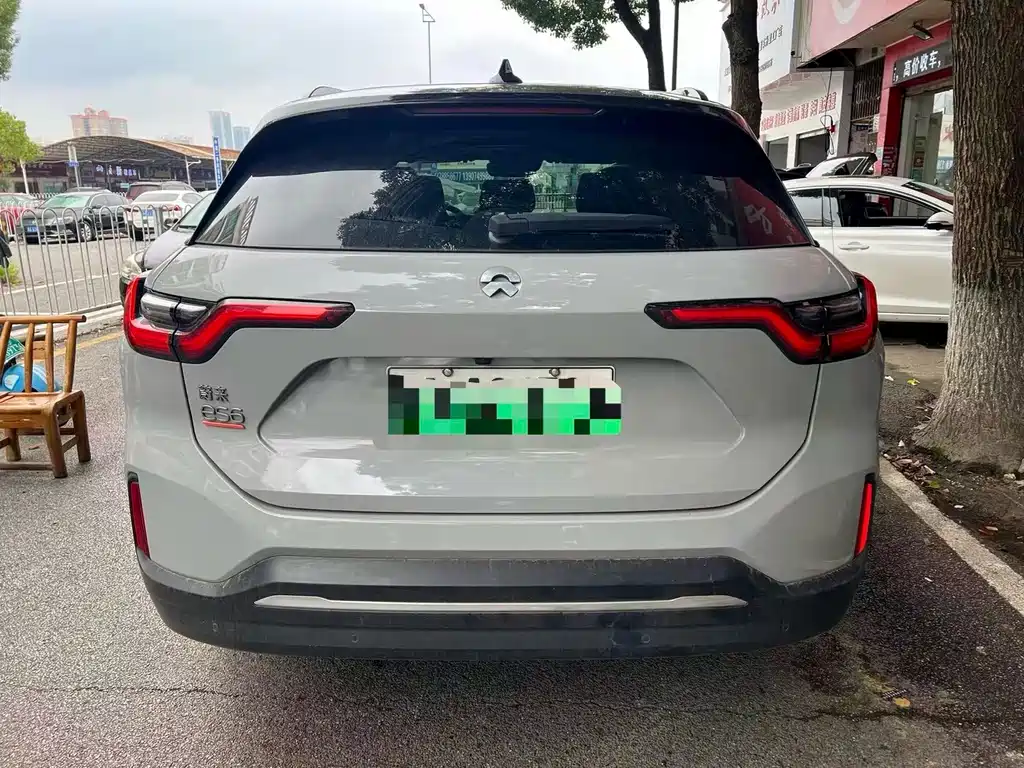 NIO ES6 — миниатюра 15