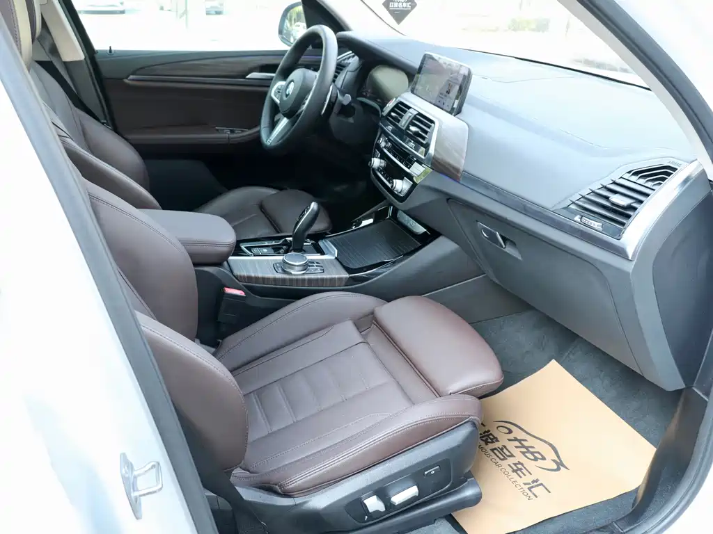 BMW X3 — миниатюра 9