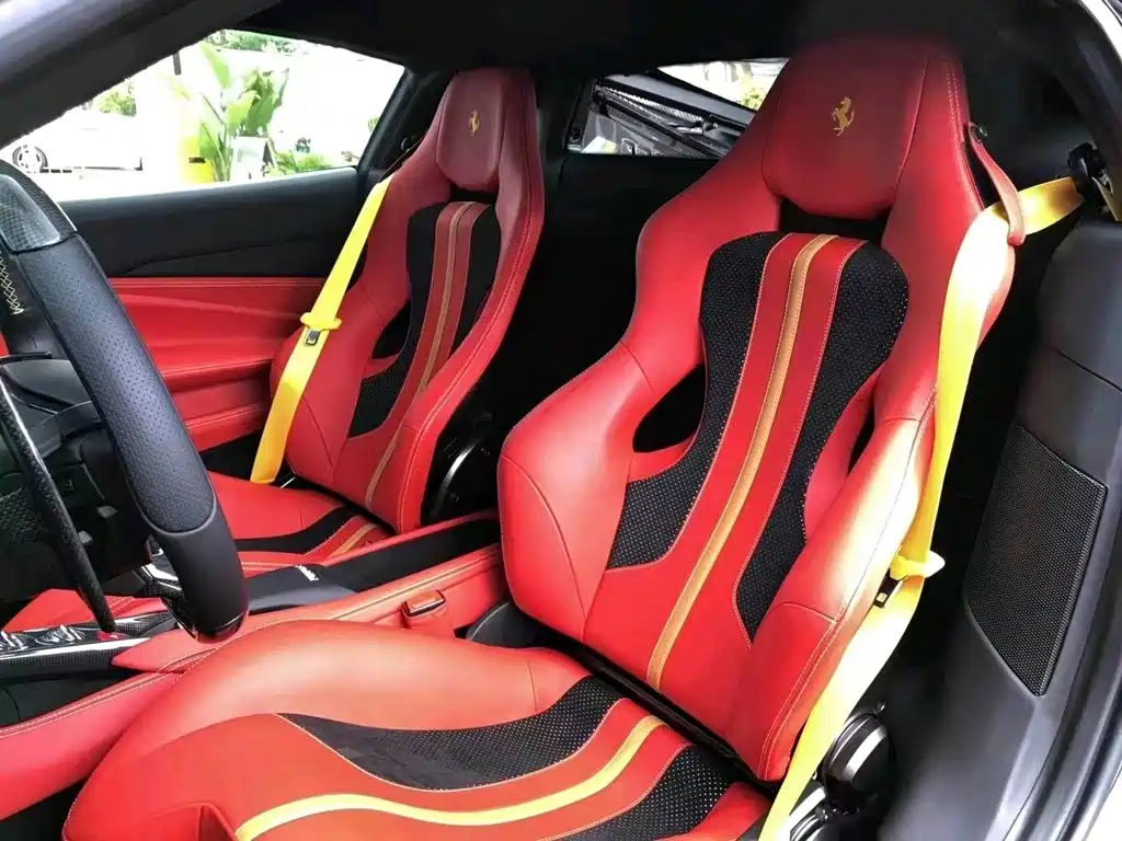 Ferrari F8 — миниатюра 7
