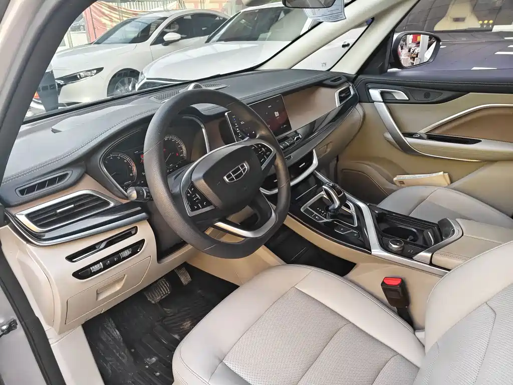 Geely Jia Ji — миниатюра 4