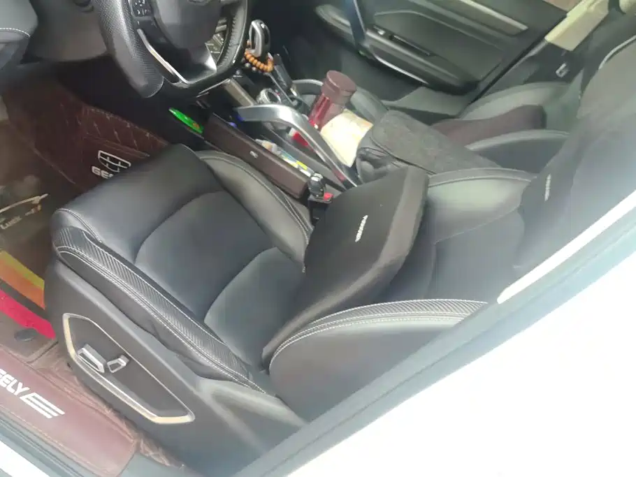 Geely Boyue — миниатюра 9