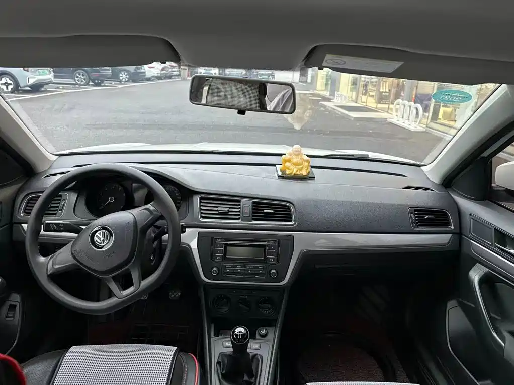 Volkswagen Lavida — миниатюра 12
