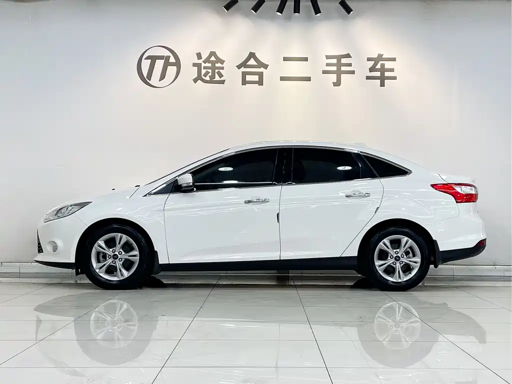 Ford Focus — миниатюра 3