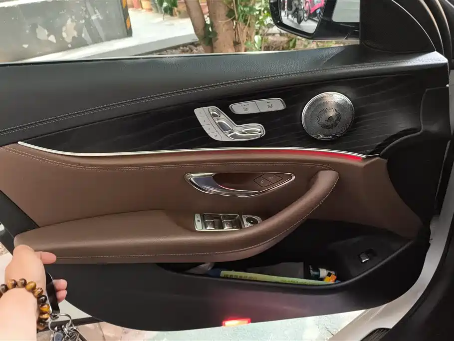 Mercedes-Benz E-Class E 2016 E 300 L Sport Fashion