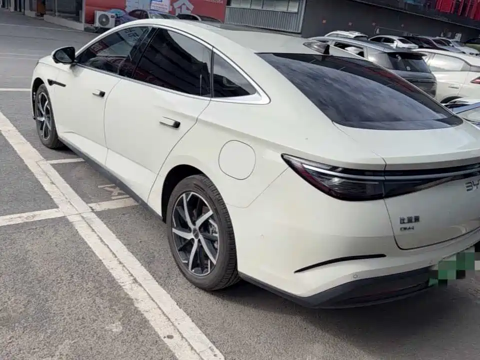 BYD Seal 07 DM-i — миниатюра 5