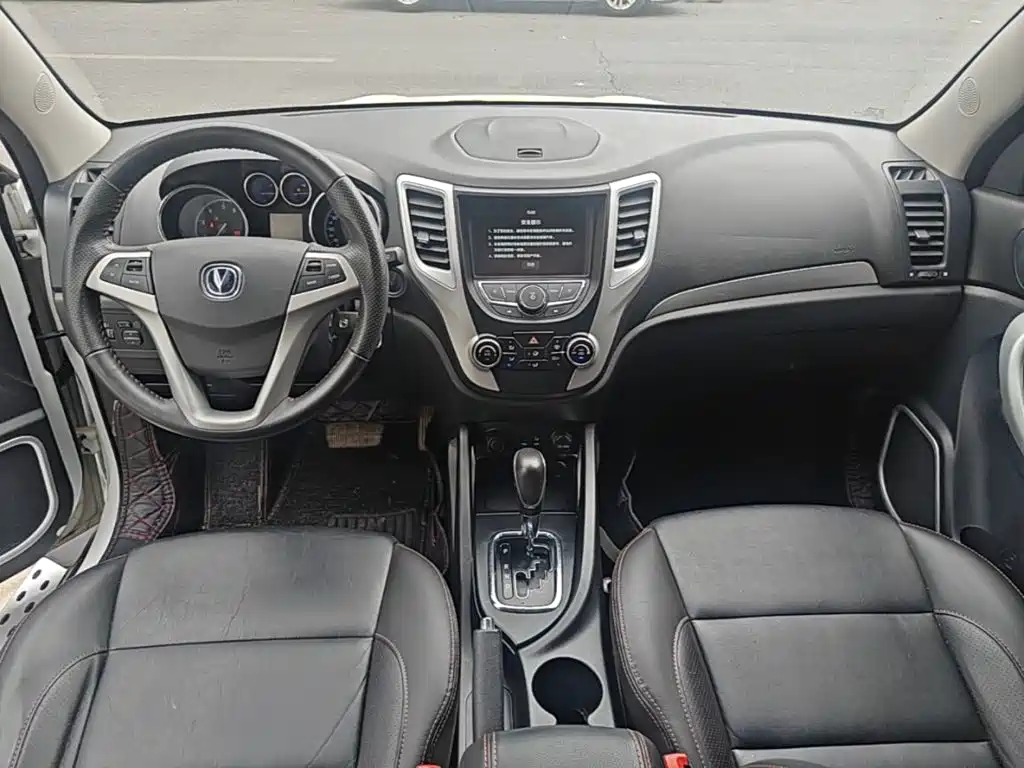 Changan CS35 — миниатюра 10