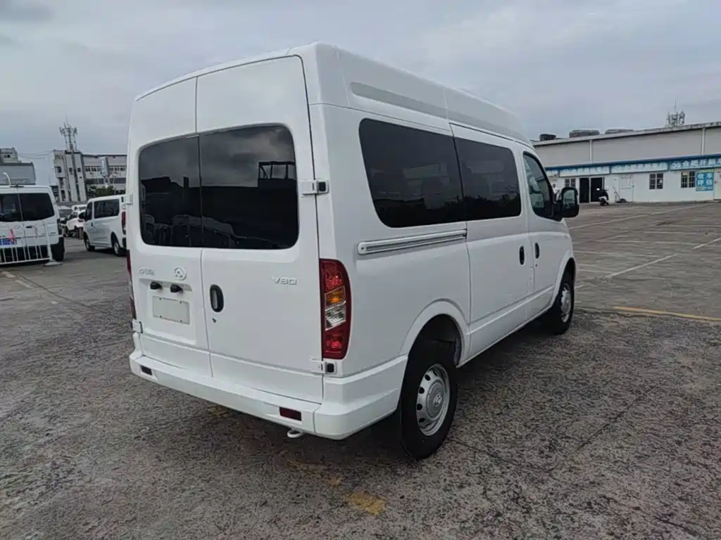 MAXUS V80 — миниатюра 7