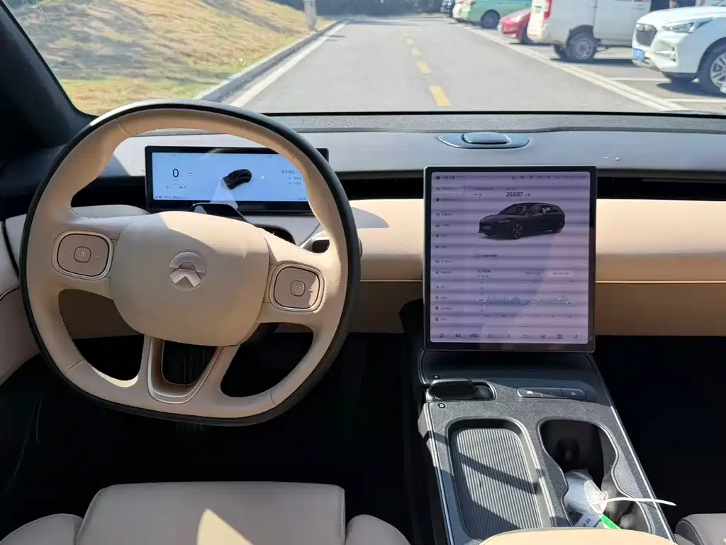 NIO ET5T — миниатюра 6