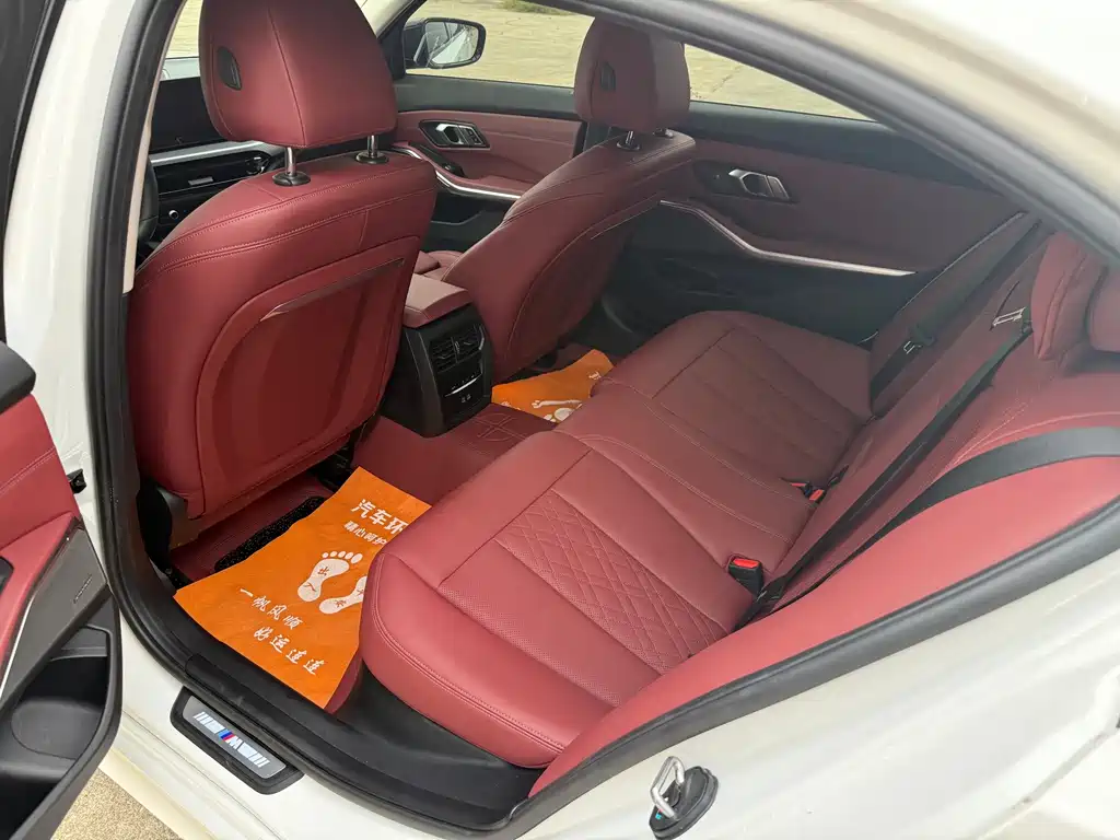BMW 3 Series — миниатюра 4