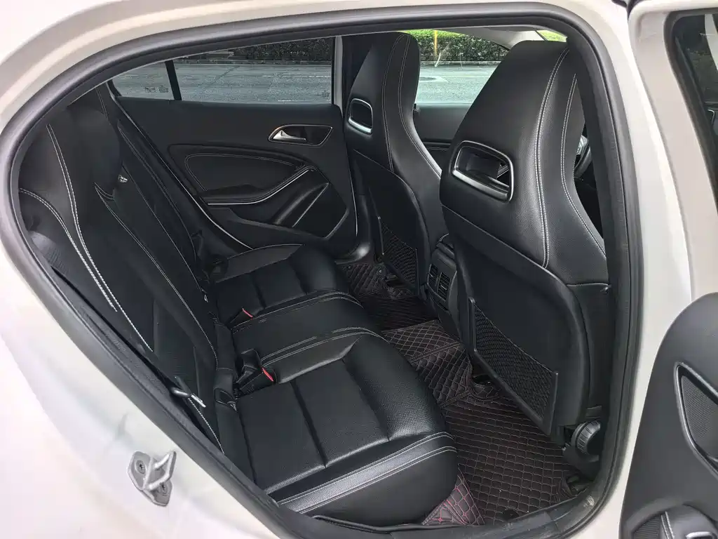 Mercedes-Benz GLA 2016 GLA 200