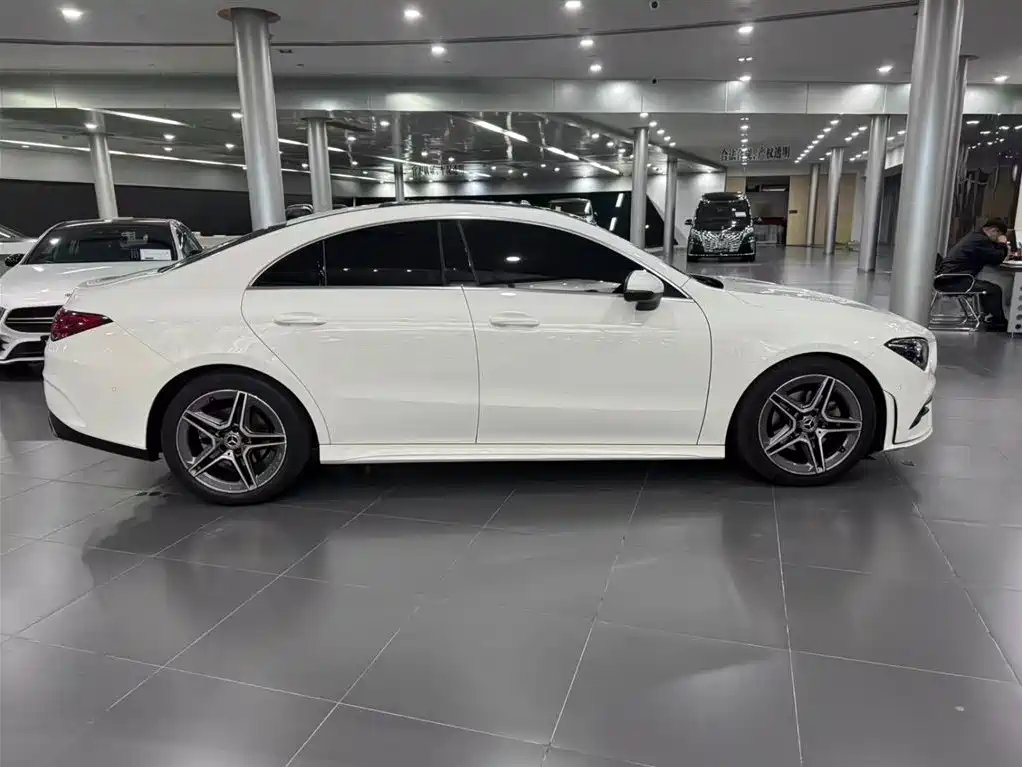 Mercedes-Benz CLA (Import) — миниатюра 6