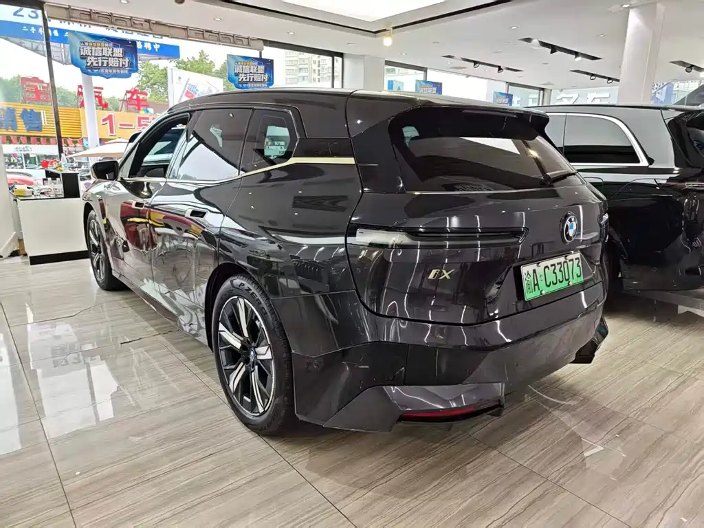 BMW iX — миниатюра 6