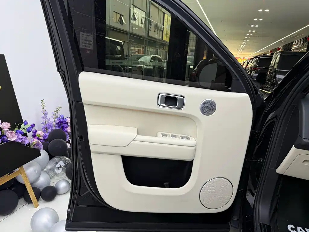 Li Auto Li L9 — миниатюра 9