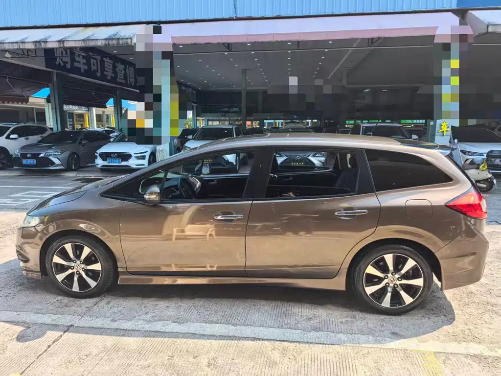 Honda Jade — миниатюра 5
