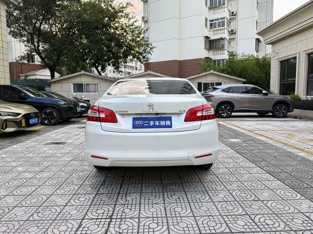 Peugeot 408 — миниатюра 5