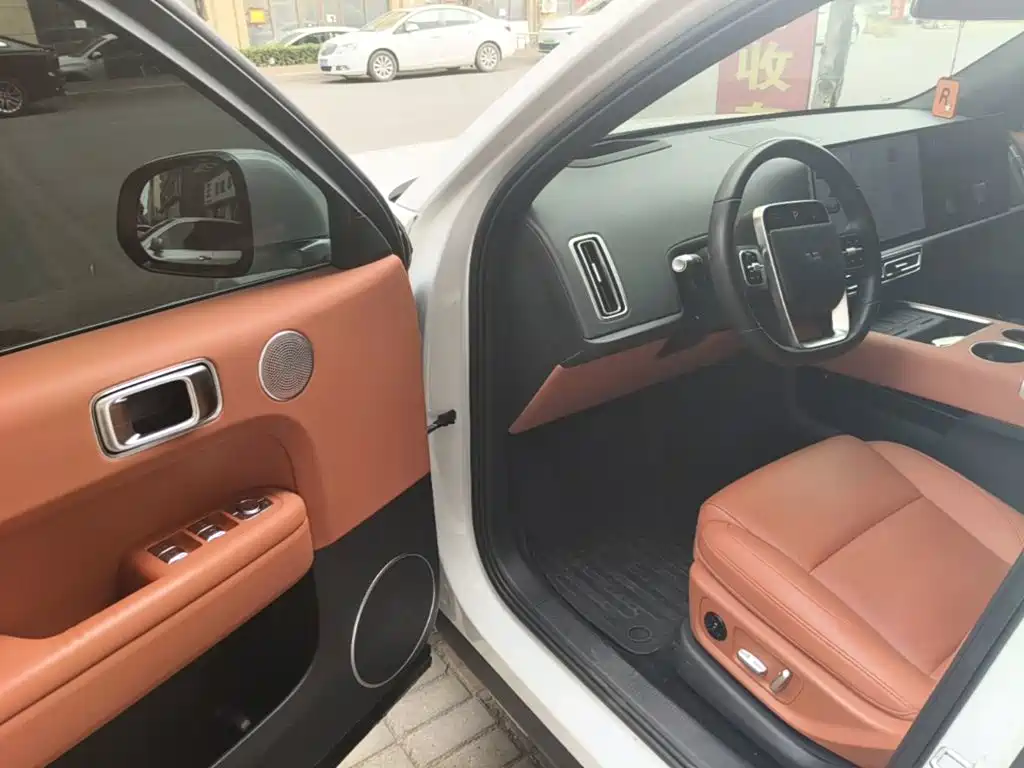 Li Auto Li L6 — миниатюра 16