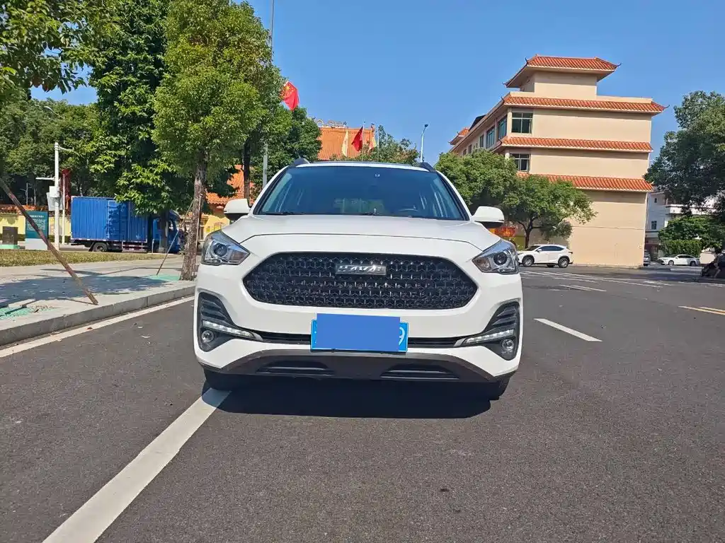 Haval M6 — миниатюра 2