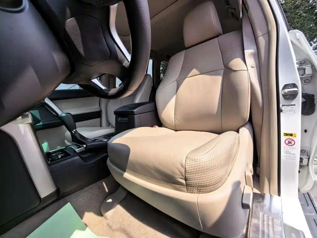 Toyota Prado — миниатюра 18