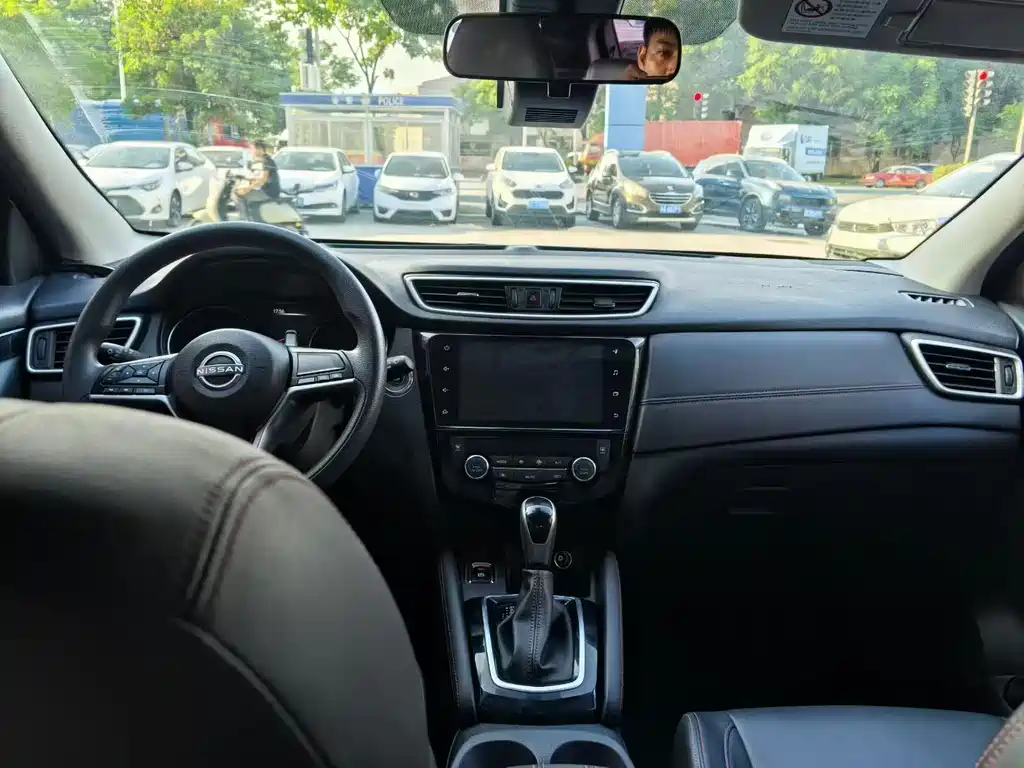 Nissan Qashqai 2023 2.0L CVT XV Comfort