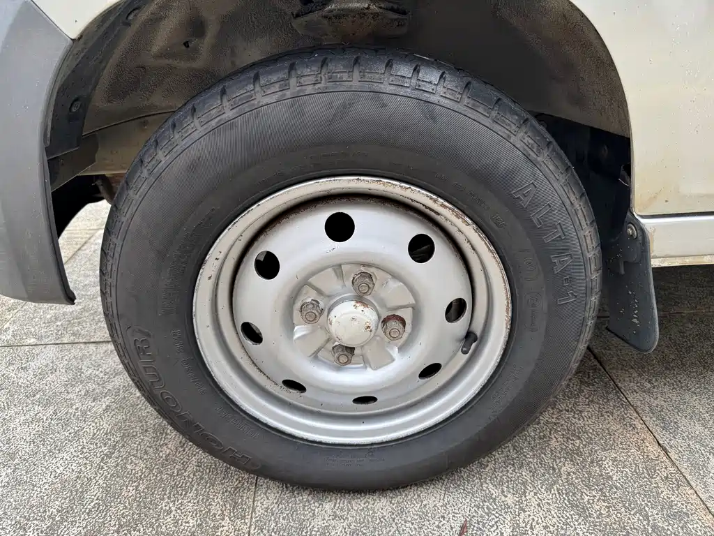 Wuling Zhiguang Mini Truck — миниатюра 12