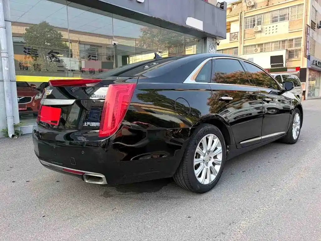 Cadillac XTS — миниатюра 4