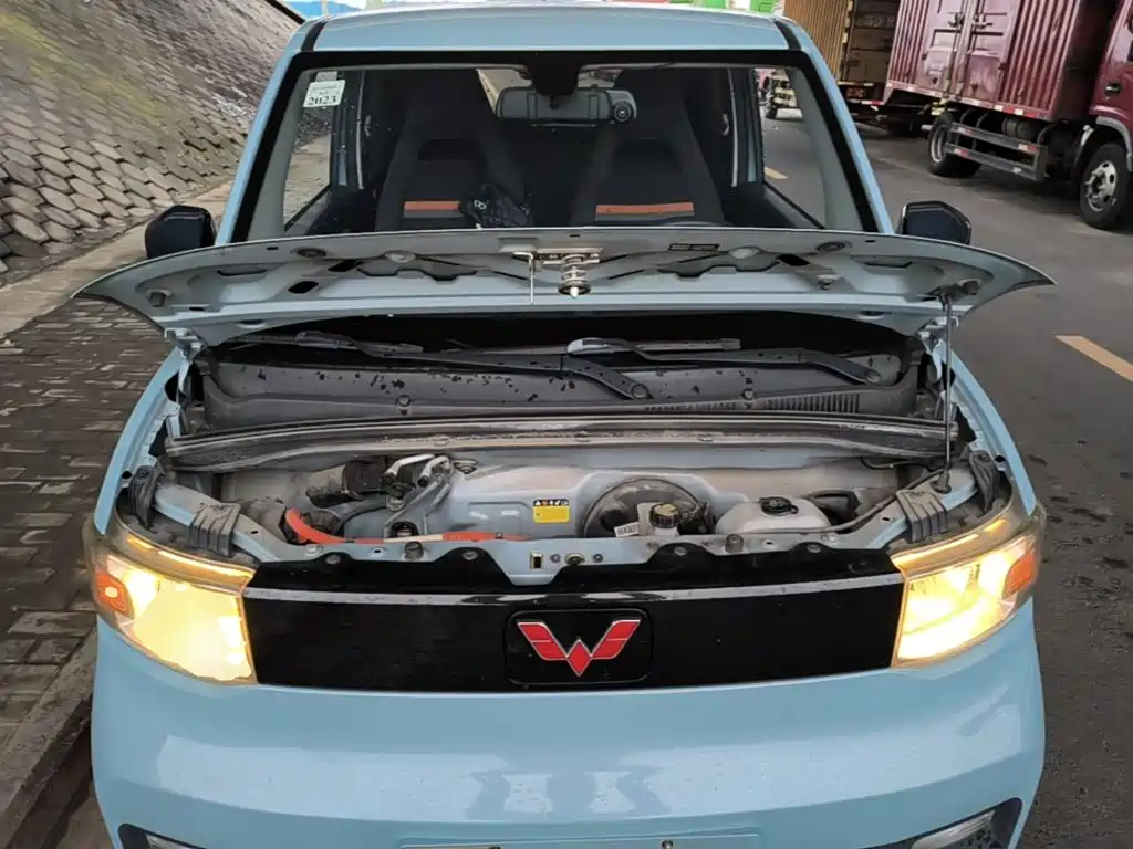 Wuling MINIEV — миниатюра 20
