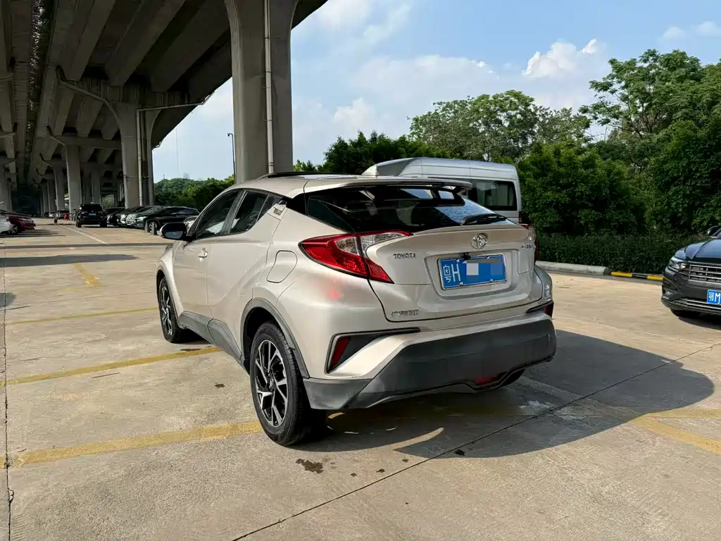 Toyota C-HR 2021 2.0L Elite