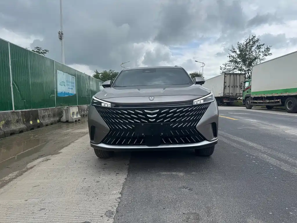 Roewe RX5