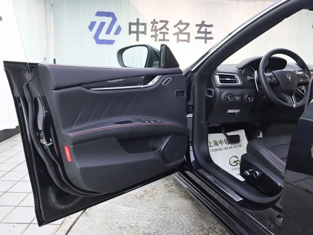 Maserati Ghibli 2024 2.0T GT