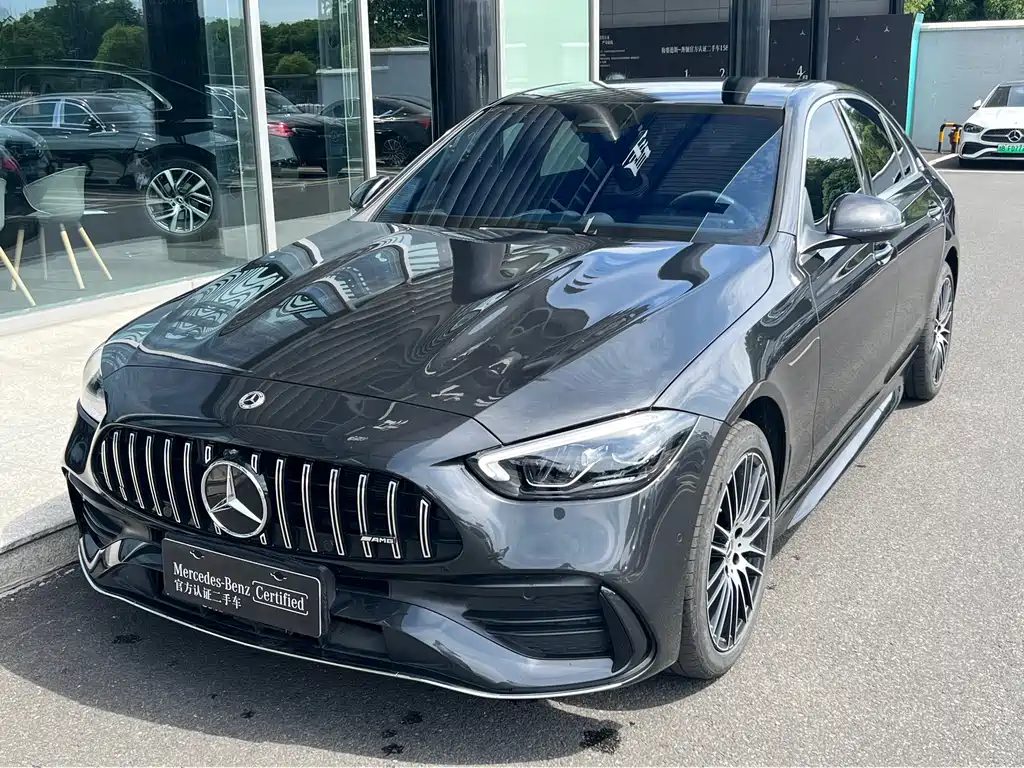 Mercedes-Benz C-Class 2024