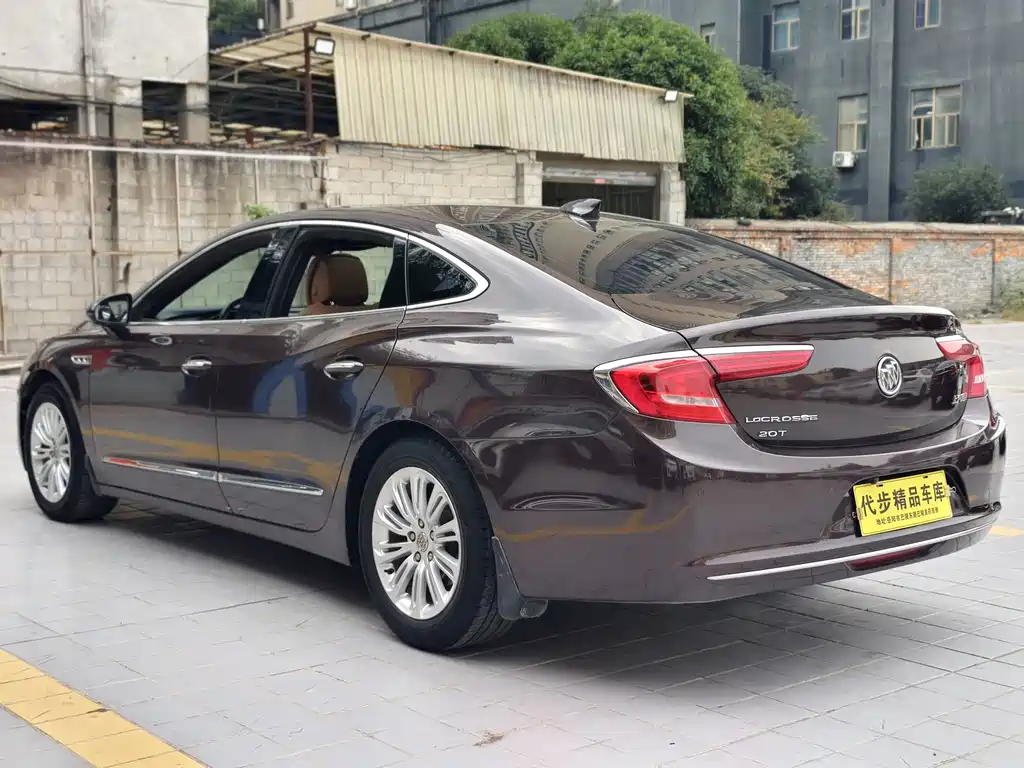 Buick LaCrosse — миниатюра 20