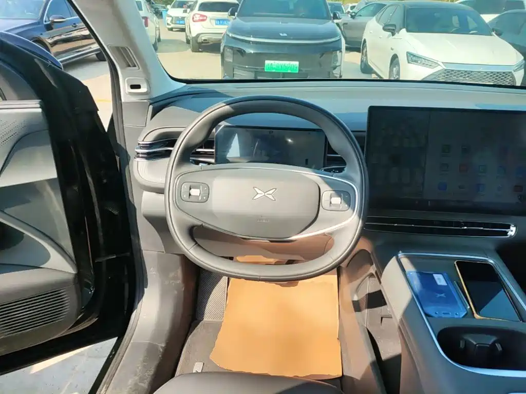 XPeng G6 — миниатюра 11