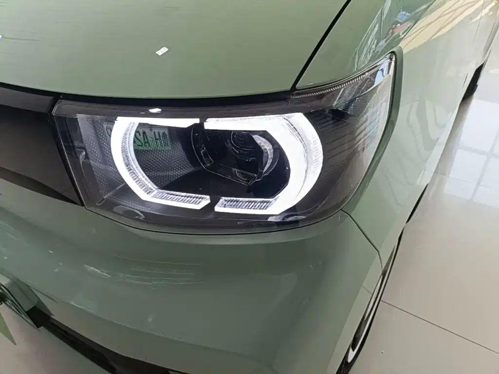 Wuling MINIEV — миниатюра 24