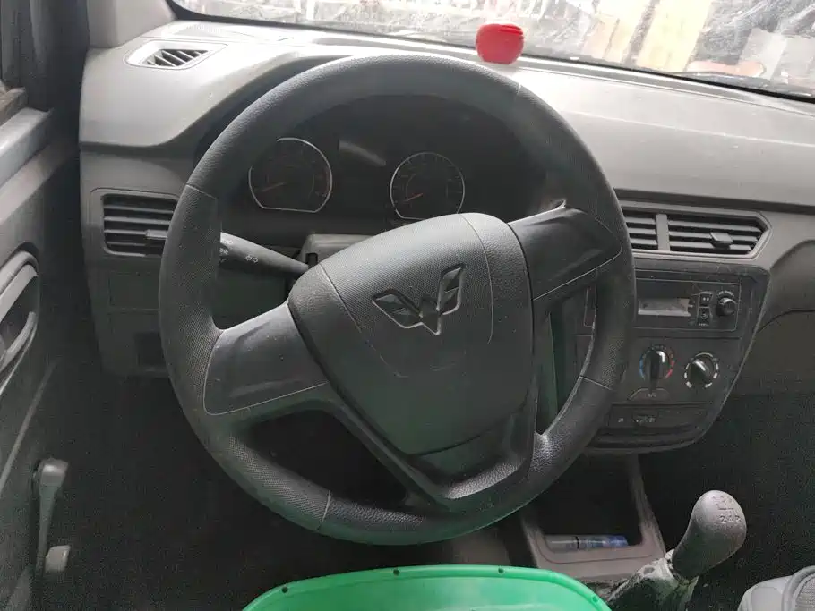 Wuling Zhiguang V — миниатюра 15