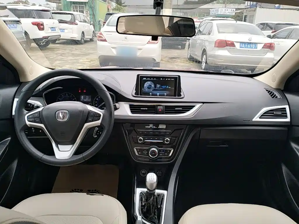 Changan V7 — миниатюра 10