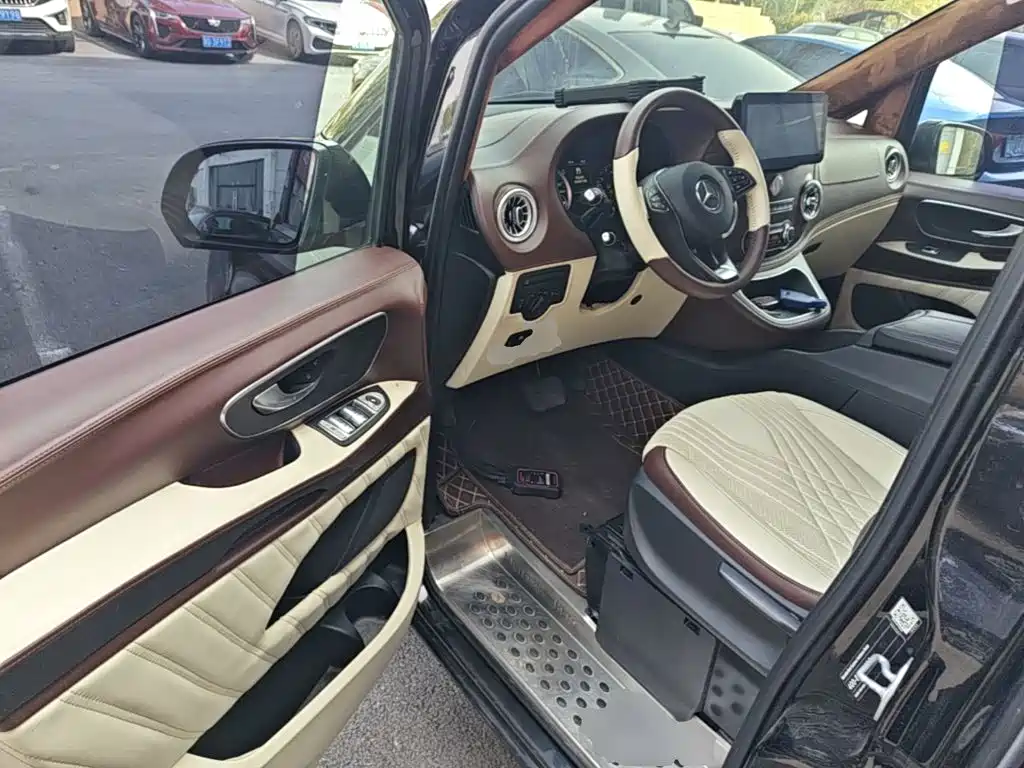 Mercedes-Benz Vito — миниатюра 16